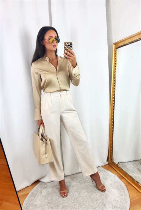 summer date night outfit ideas in cream jeans Sydne Style