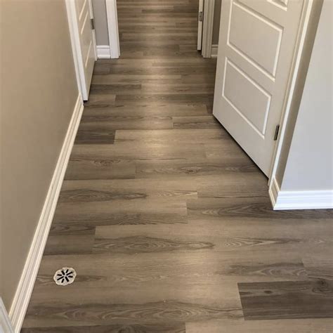 Outlet Laminate Flooring
