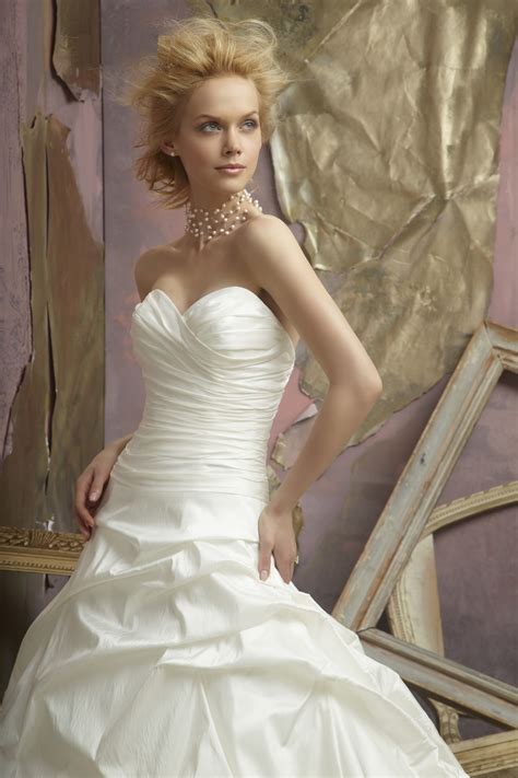 outlet vestiti da sposa