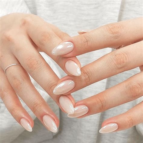 Oval Nail Shape