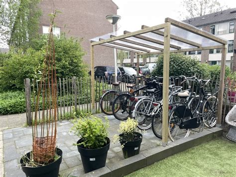 Overkapping Fietsen Voortuin