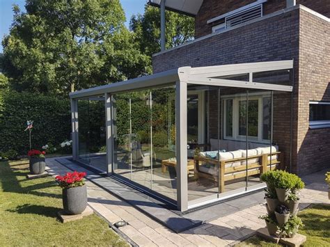 Overkapping Glas Met Zonwering