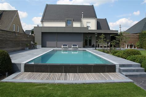 Overloop Zwembad Zelfbouw