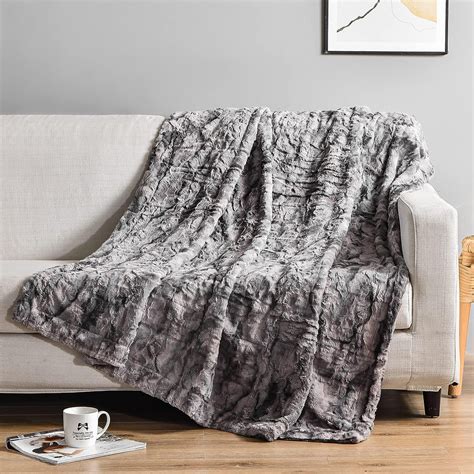Oversized Throw Blanket