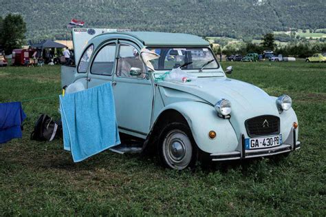 owning 2CV