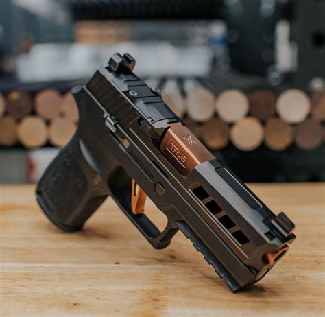 P320 Optics Cut Slide