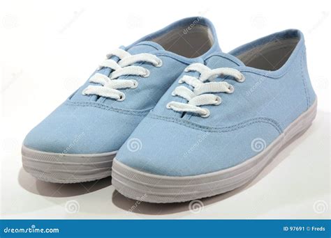 Schuhpaket 4 Paar Schuhe Kaufen auf Ricardo