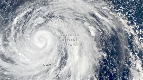 pacific hurricane center japan