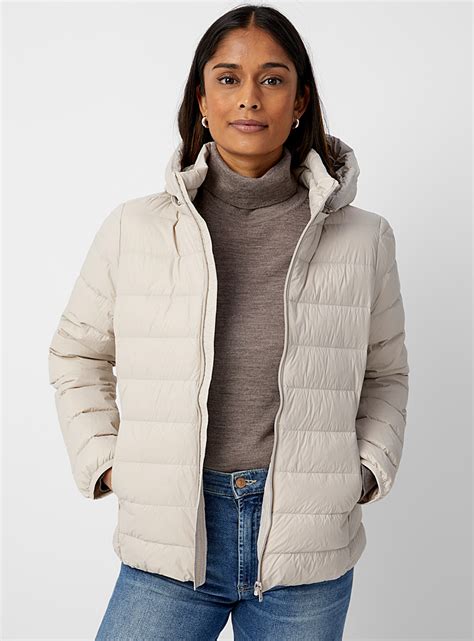 Packable Hooded Puffer Jacket