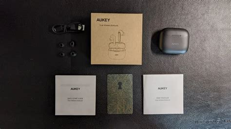 Aukey EPT28 Earbuds Manual How To Pair These Earbuds?