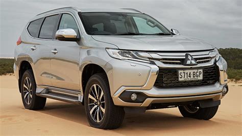Mitsubishi Pajero Sport Exceed 2016 review CarsGuide