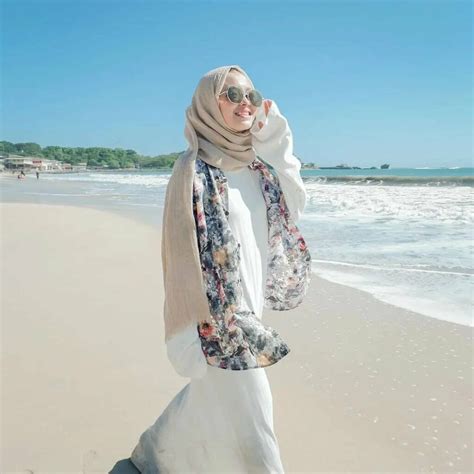 Baju Ke Pantai Hijab Simple Jilbab Voal