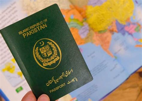 pakistan passport visa free countries