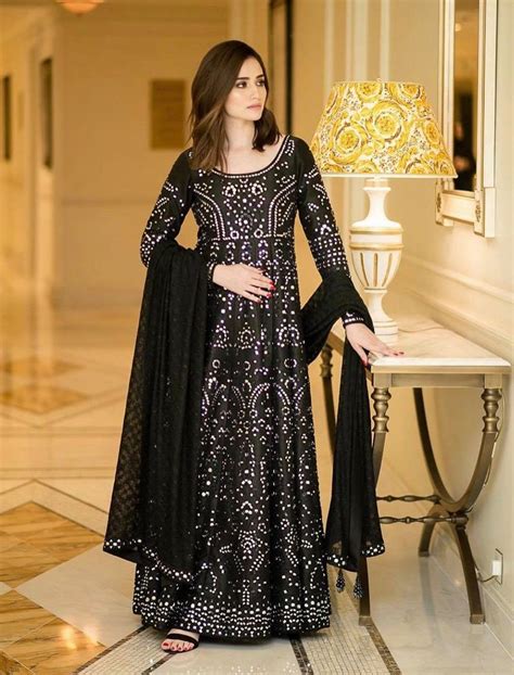 pakistani dress for women