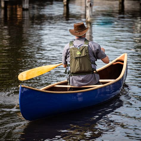 My New Pal Canoe, Northern white cedar, Canoe trip