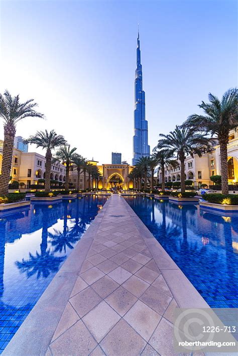 palace hotel dubai burj khalifa
