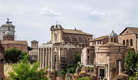 Palatine Hill Palace Ruins Of In Rome, Italy Stock Photo