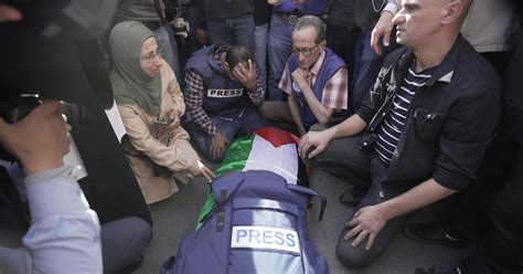 palestinian journalist killed in israel