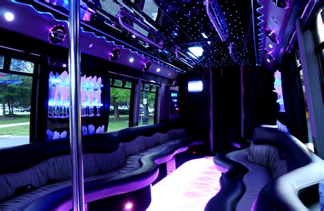 Palm Springs Party Bus Company With The Guaranteed Lowest Rates in All