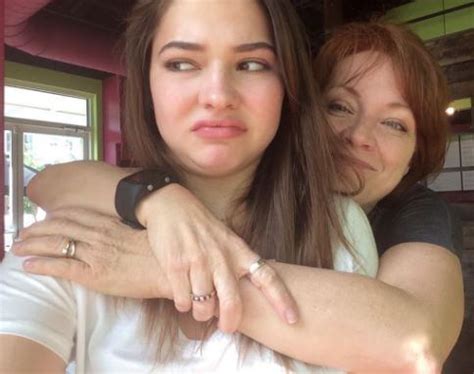 The Rise of Pam Cline: A Fresh Voice in the Music Industry