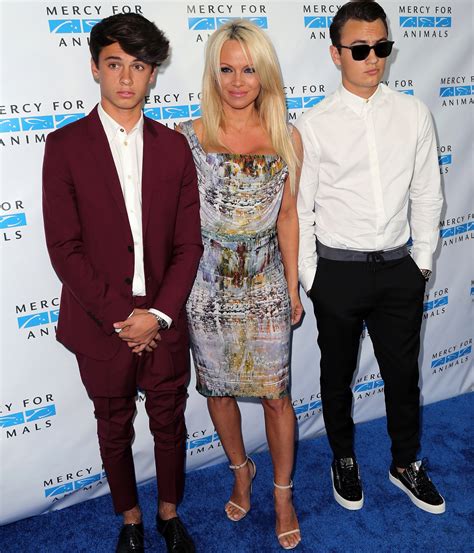 pamela anderson kids