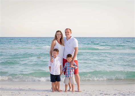 Family Pictures in Panama City Beach LJennings Photography