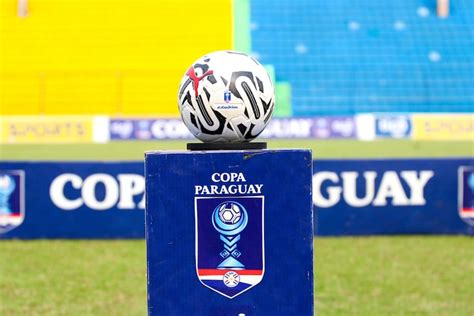 panama vs paraguay futbol