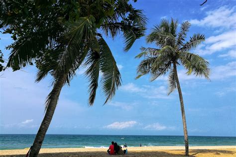 Pantai di Johor untuk Bercuti dan Penginapan Menarik