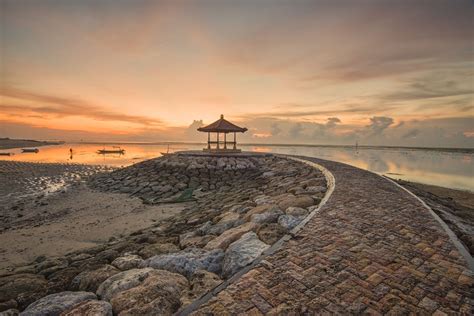 Pantai Mertasari Sanur Bali: Keindahan Pantai Di Tengah Kota