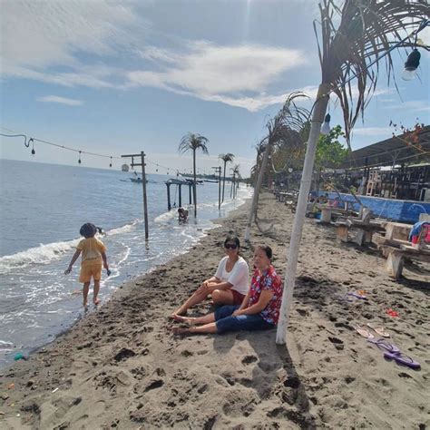 Pantai Penimbangan Kabupaten Buleleng Bali 81119