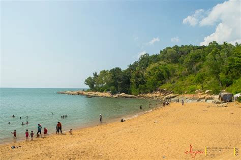Pantai Tanjung Bajau Singkawang: Keindahan Pantai Di Kalimantan Barat