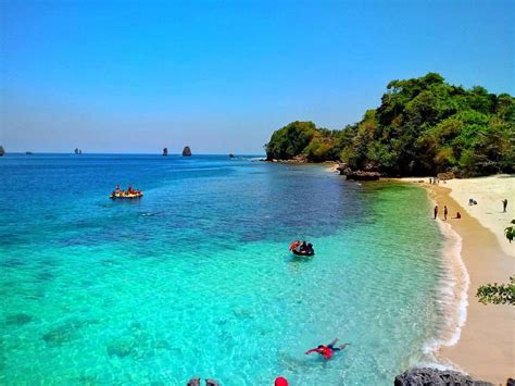 Pantai Terbaik Di Malang