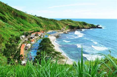 Pantai Utara Jawa Tengah: Pesona Yang Menawan Di Tahun 2023