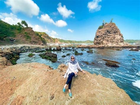Pantai Watu Lumbung Gunung Kidul: Surga Tersembunyi Di Selatan Yogyakarta