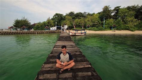 Pantai Bandengan Pulau Panjang, Surga Tersembunyi Di Tengah Laut Jawa