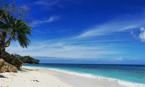 Pantai Paal Kabupaten Minahasa Utara Sulawesi Utara