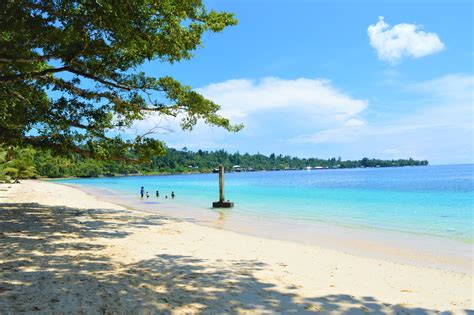 Pantai Pasir Putih Manokwari: Surga Tersembunyi Di Papua