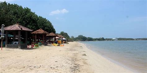 Pantai Teluk Awur Jepara: Potensi Wisata Yang Tersembunyi