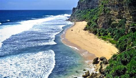 Pantai Watunene Gunung Kidul: Surga Tersembunyi Di Ujung Selatan Yogyakarta