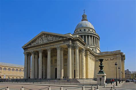 pantheon paris hours of operation