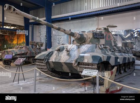 Panzer Vi King Tiger