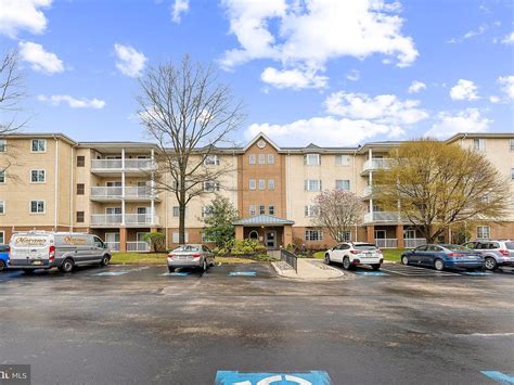 Paoli Pointe Condominiums