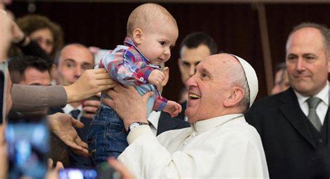 papa francesco e i bambini
