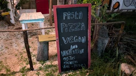 Papaya Pizza Menu