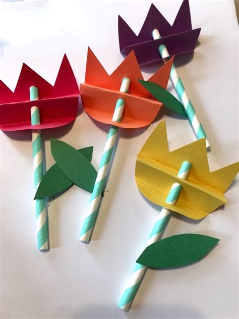 Paper Straw Tulips