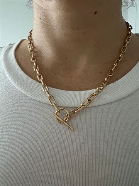 Paperclip Chain Toggle Necklace