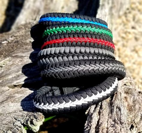 Paracord Bracelet Of