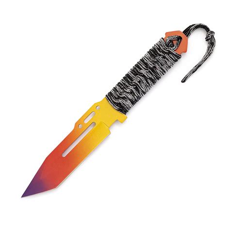Paracord: The Ultimate Ally for Your Knife's Safety and Style