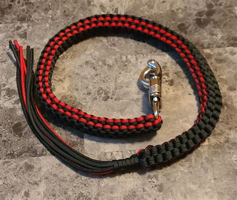 Paracord: Your Survival Lifeline - Craft Your Own Escape