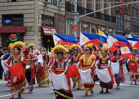 parade in the philippines